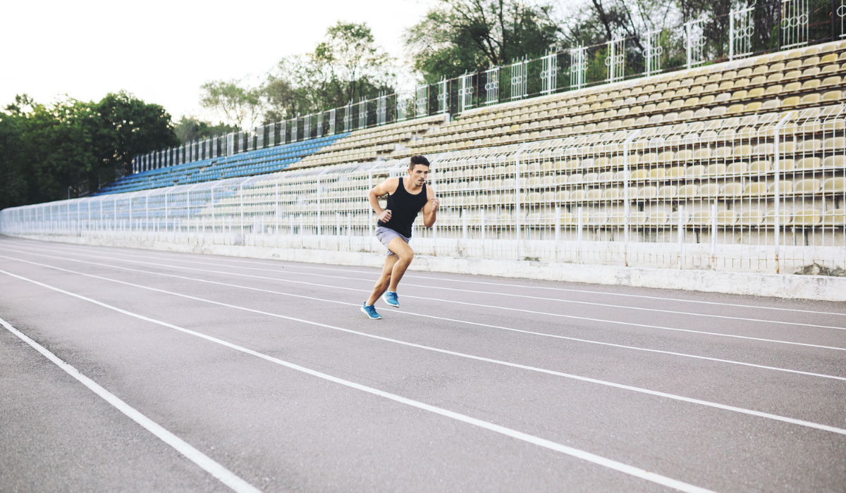 12 Best Track Workouts for Middle-Distance Runners - Running Chics